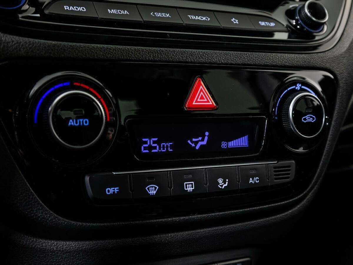 Hyundai Solaris, 2021 Фото №16