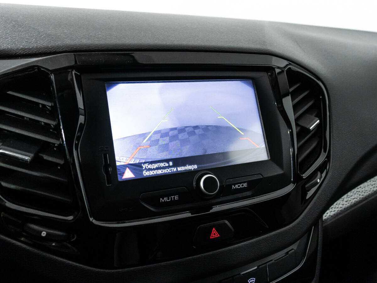 Lada (ВАЗ) Vesta SW, 2019 Фото №14