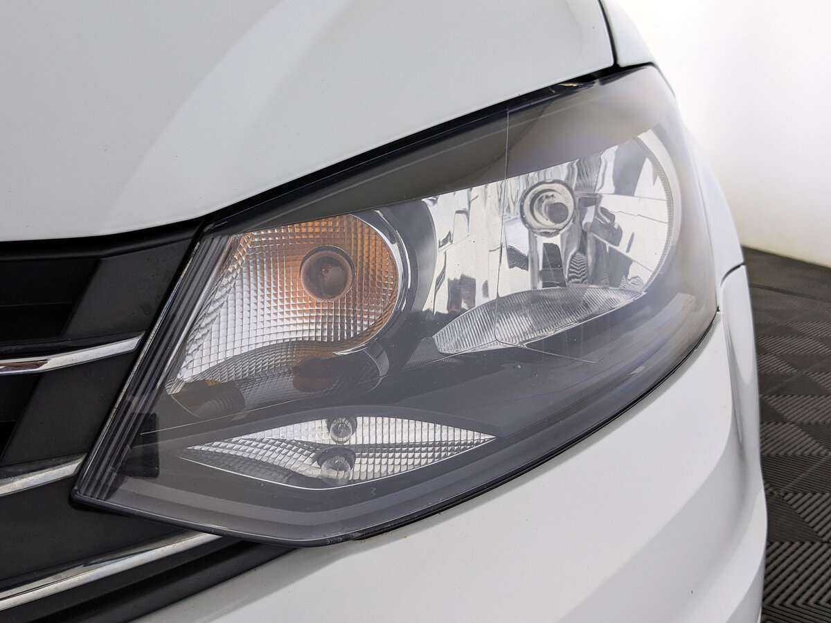 Volkswagen Polo, 2019 Фото №10