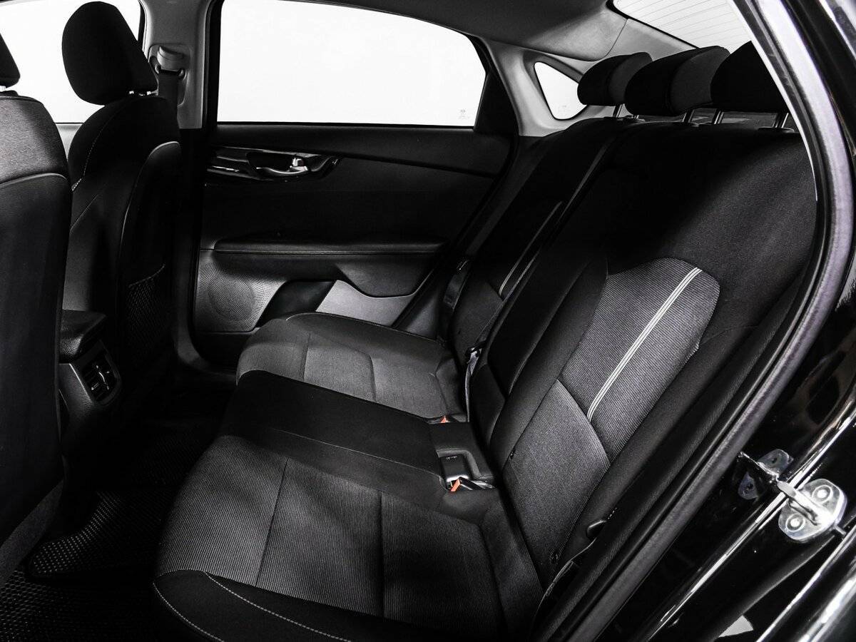 Kia Cerato, 2021 Фото №14