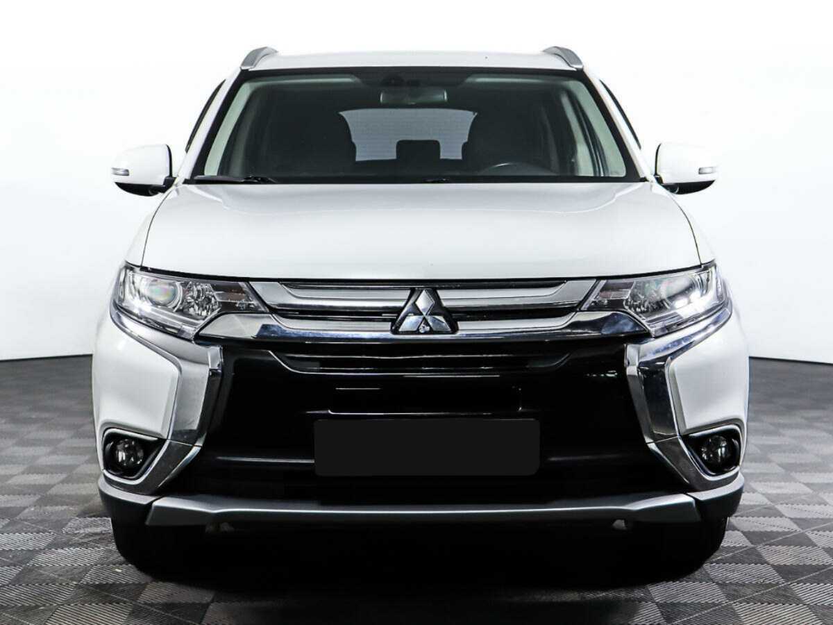 Mitsubishi Outlander, 2018 Фото №2