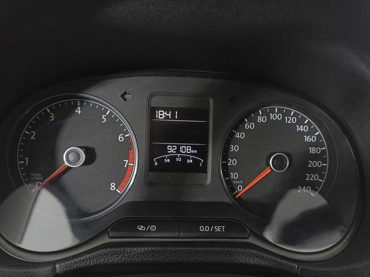 Volkswagen Polo, 2020 Фото №13