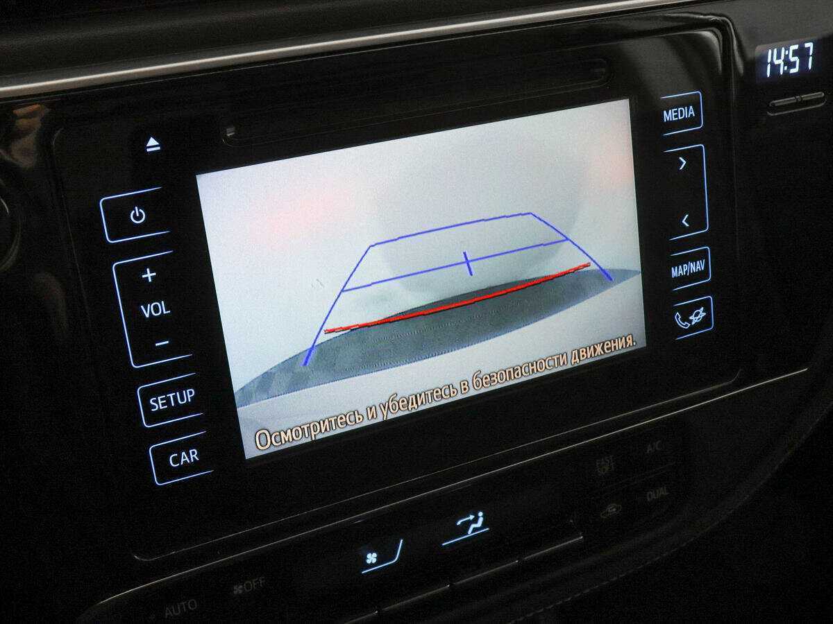 Toyota Corolla, 2018 Фото №13