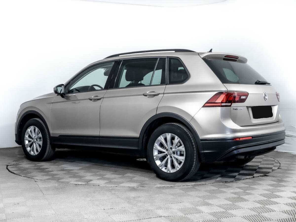 Volkswagen Tiguan L, 2018 Фото №5