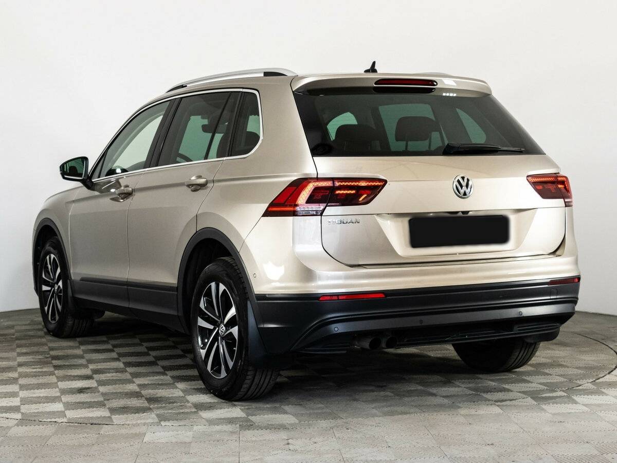 Volkswagen Tiguan, 2019 Фото №7