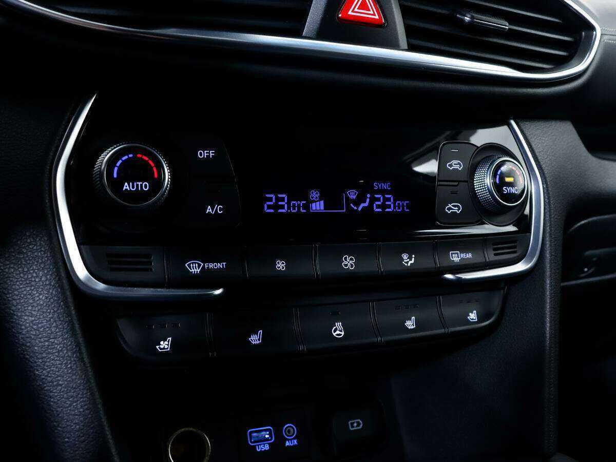 Hyundai Santa Fe, 2018 Фото №17