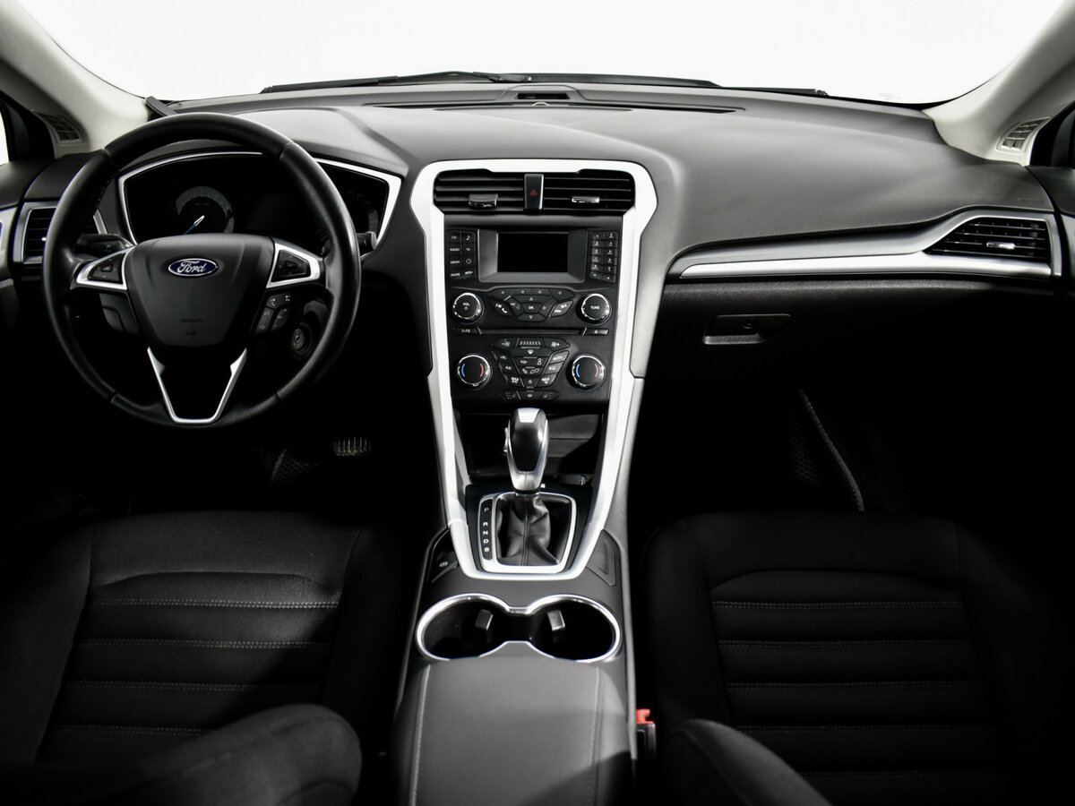Ford Mondeo V, 2017 Фото №14