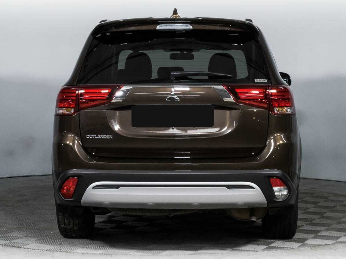 Mitsubishi Outlander, 2021 Фото №6
