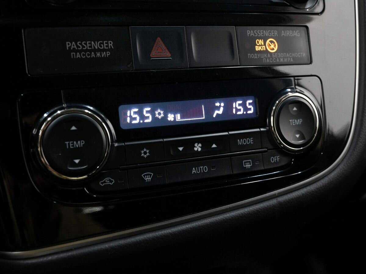 Mitsubishi Outlander, 2012 Фото №22