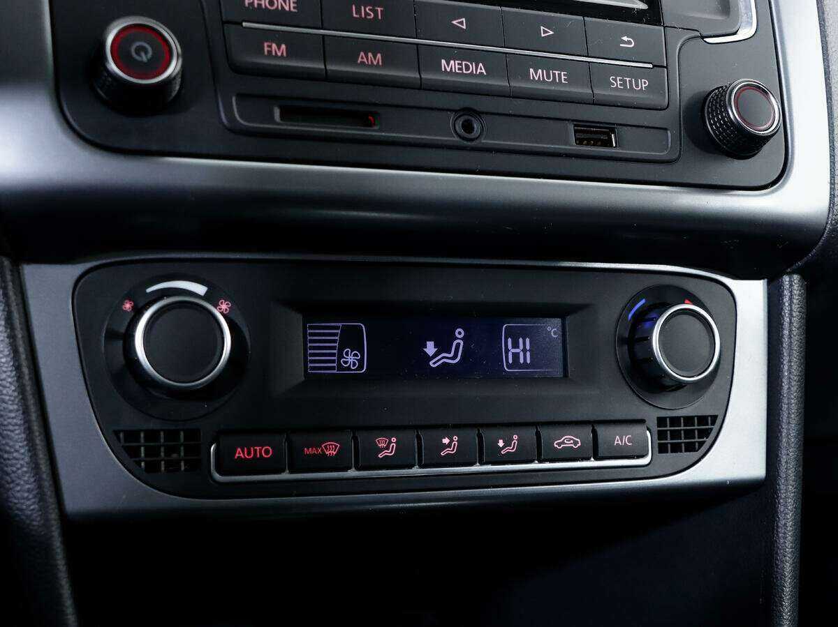 Volkswagen Polo, 2016 Фото №18