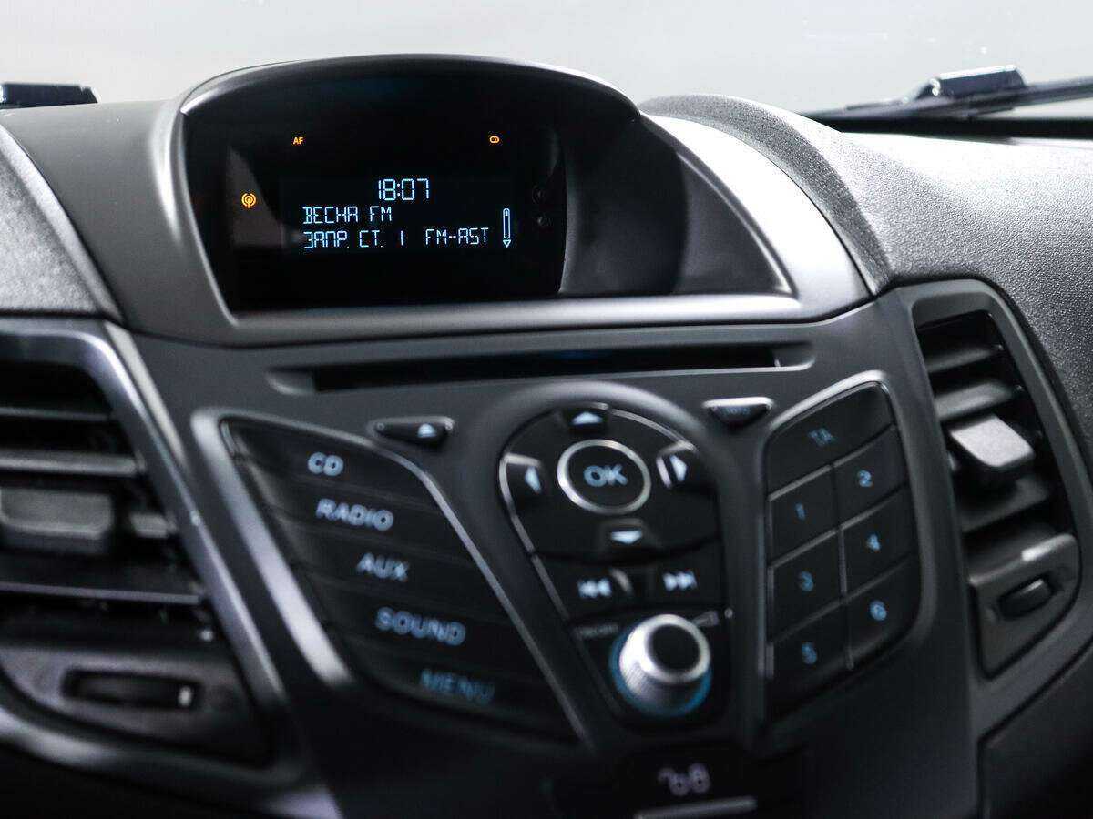 Ford Fiesta, 2017 Фото №16