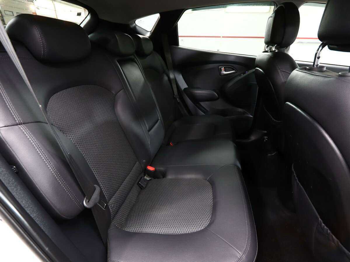 Hyundai ix35, 2012 Фото №15