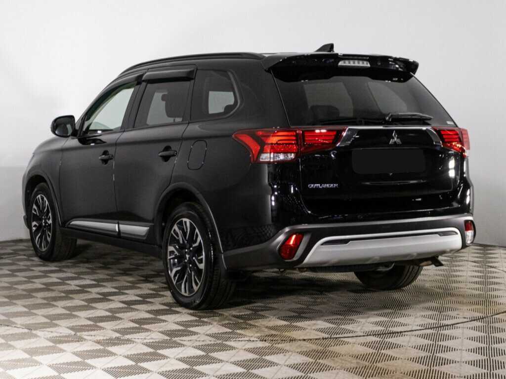 Mitsubishi Outlander, 2021 Фото №7