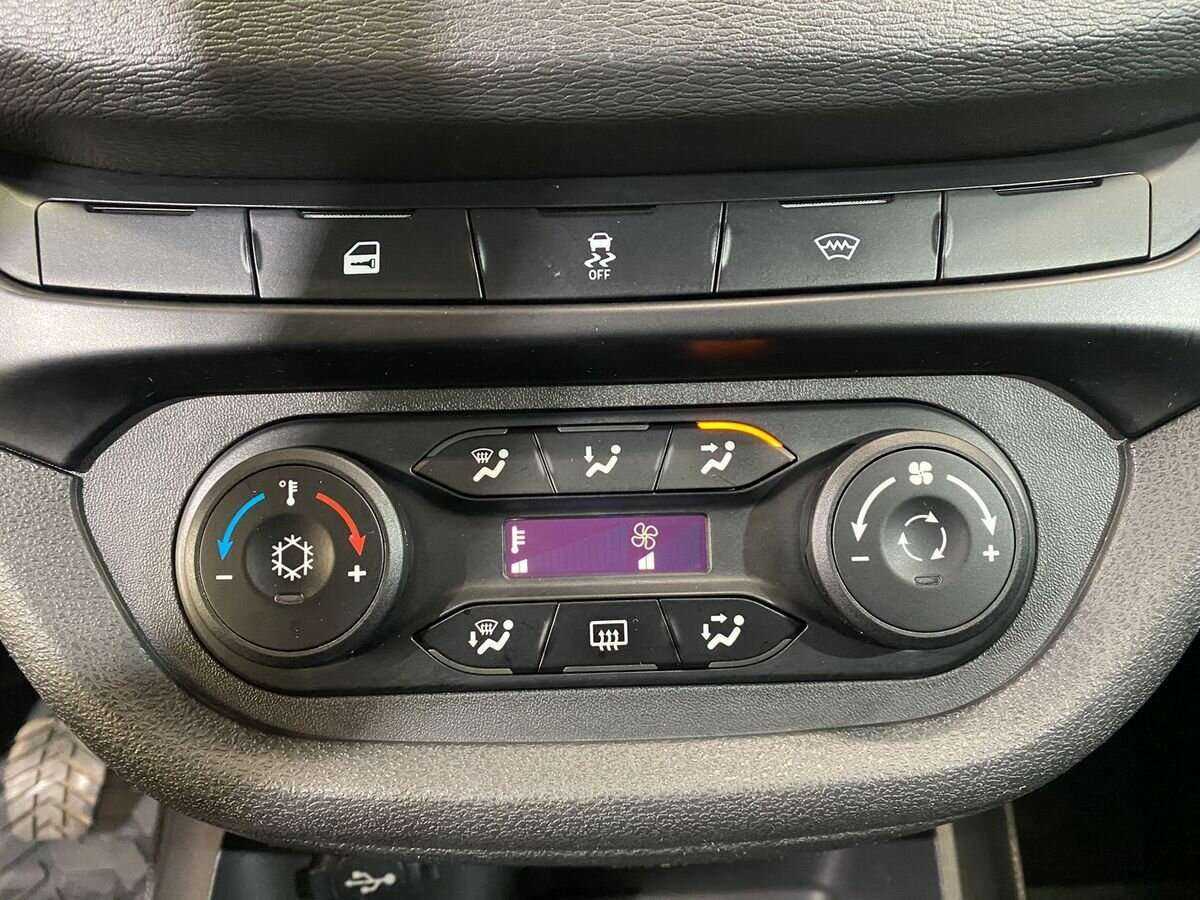 Lada (ВАЗ) Vesta, 2021 Фото №15