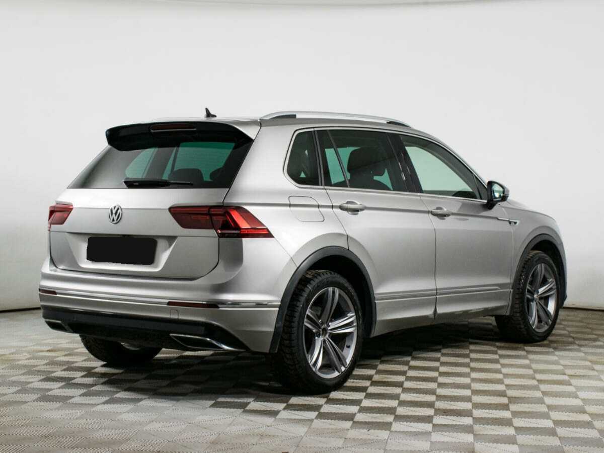 Volkswagen Tiguan, 2018 Фото №5