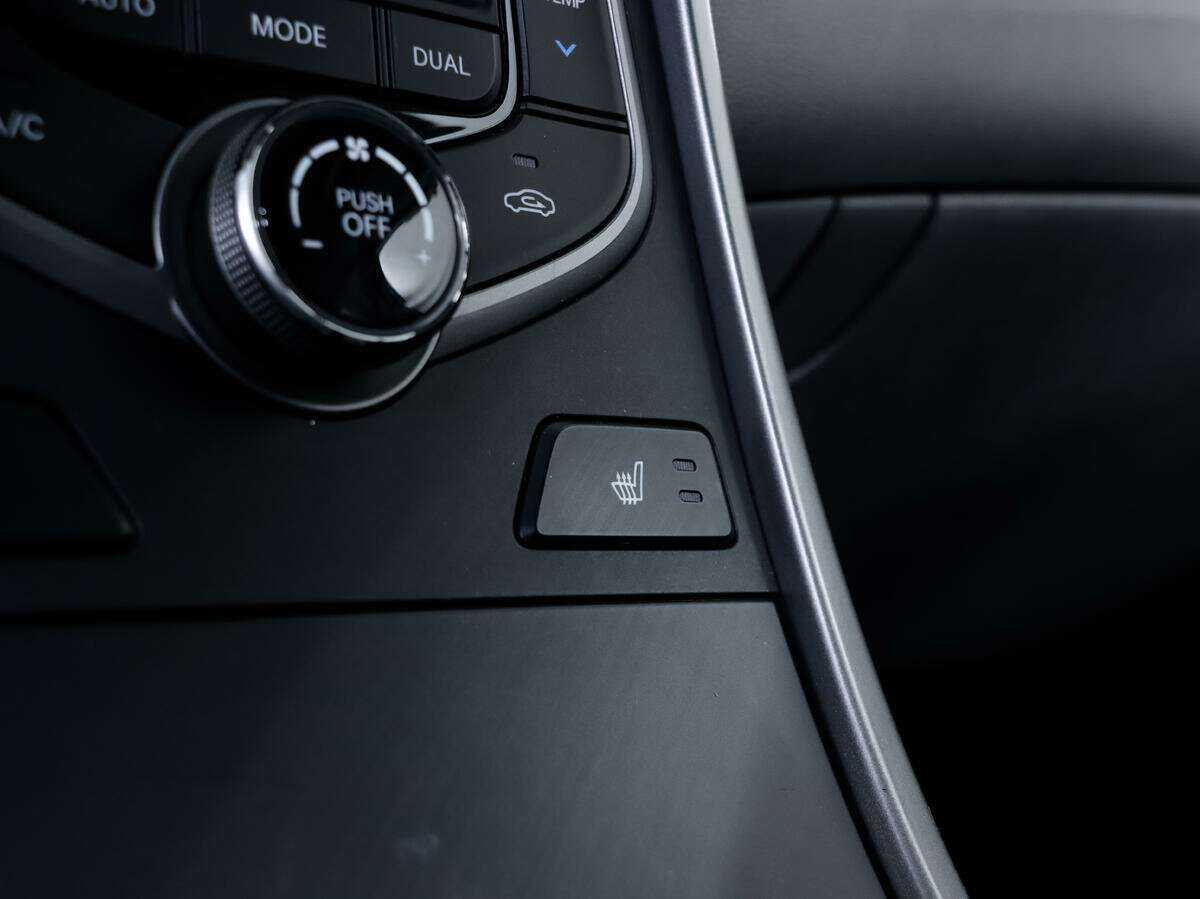 Hyundai Elantra, 2014 Фото №13