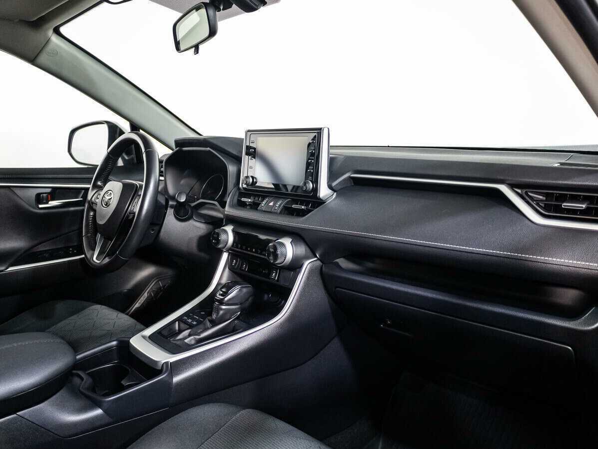 Toyota RAV4, 2020 Фото №8