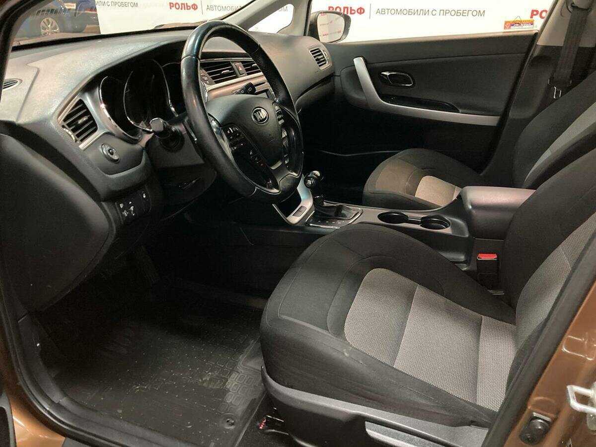 Kia Ceed, 2015 Фото №11