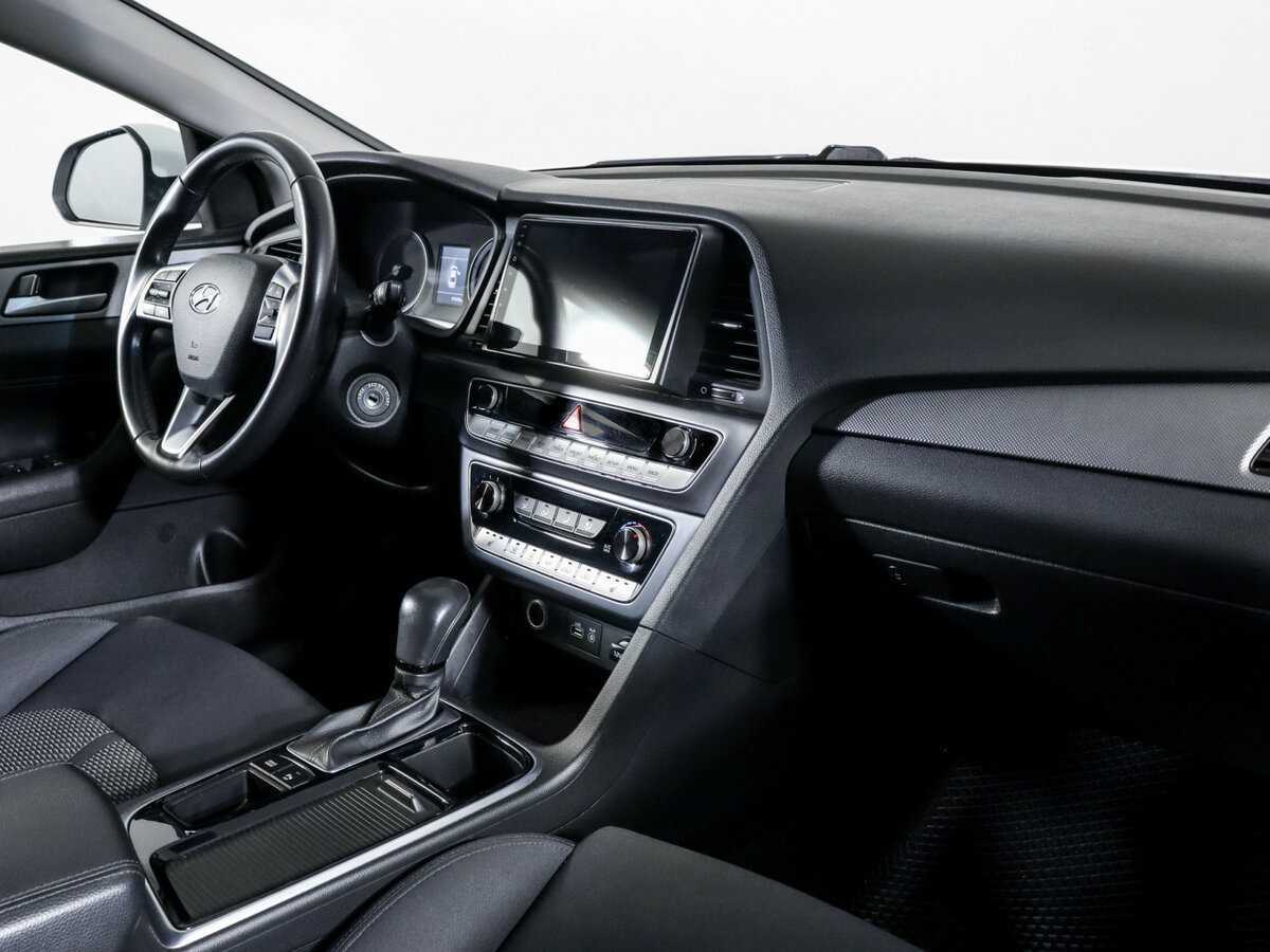 Hyundai Sonata, 2019 Фото №9