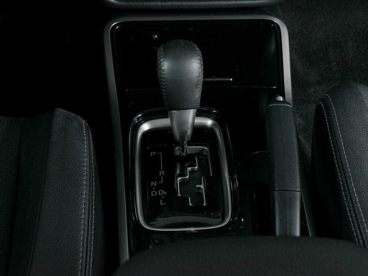 Mitsubishi Outlander, 2017 Фото №14