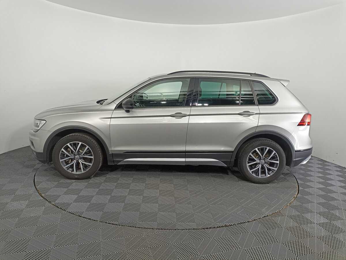 Volkswagen Tiguan, 2019 Фото №8
