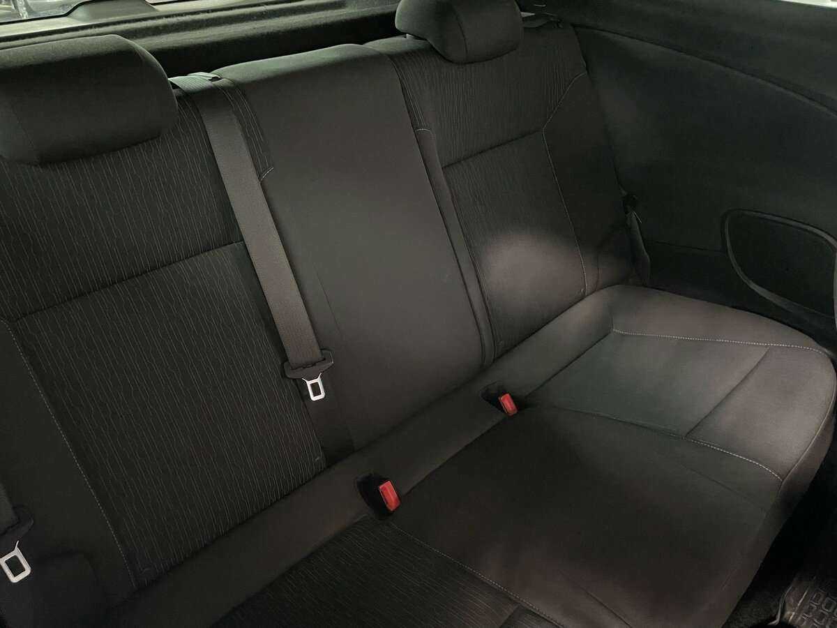 Opel Astra GTC, 2012 Фото №17