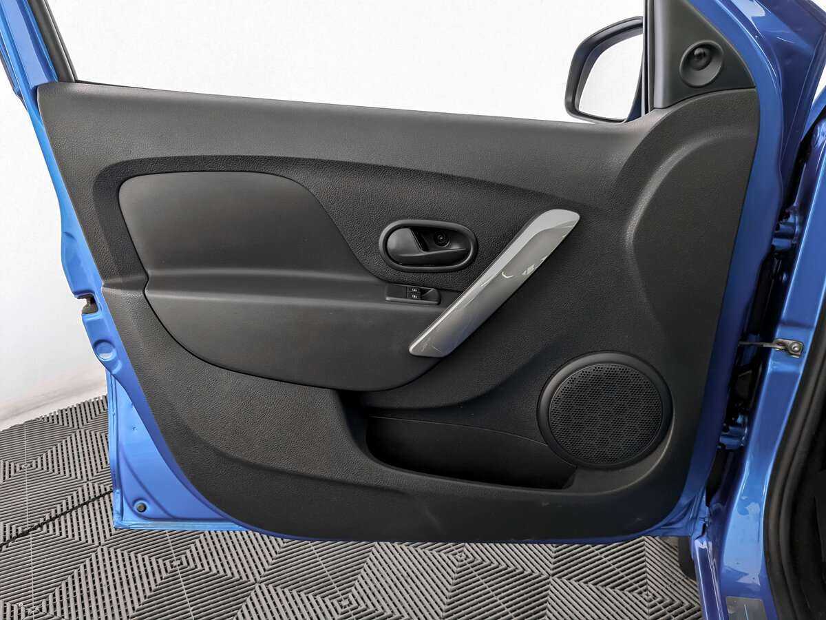 Renault Logan, 2017 Фото №15