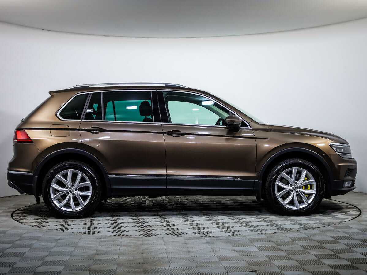 Volkswagen Tiguan, 2018 Фото №3