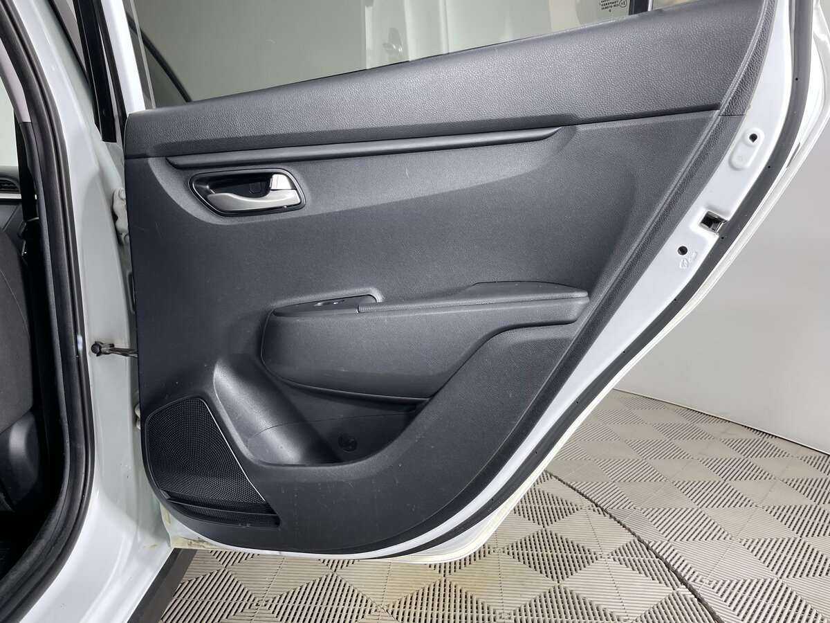 Kia Rio X-Line, 2020 Фото №24