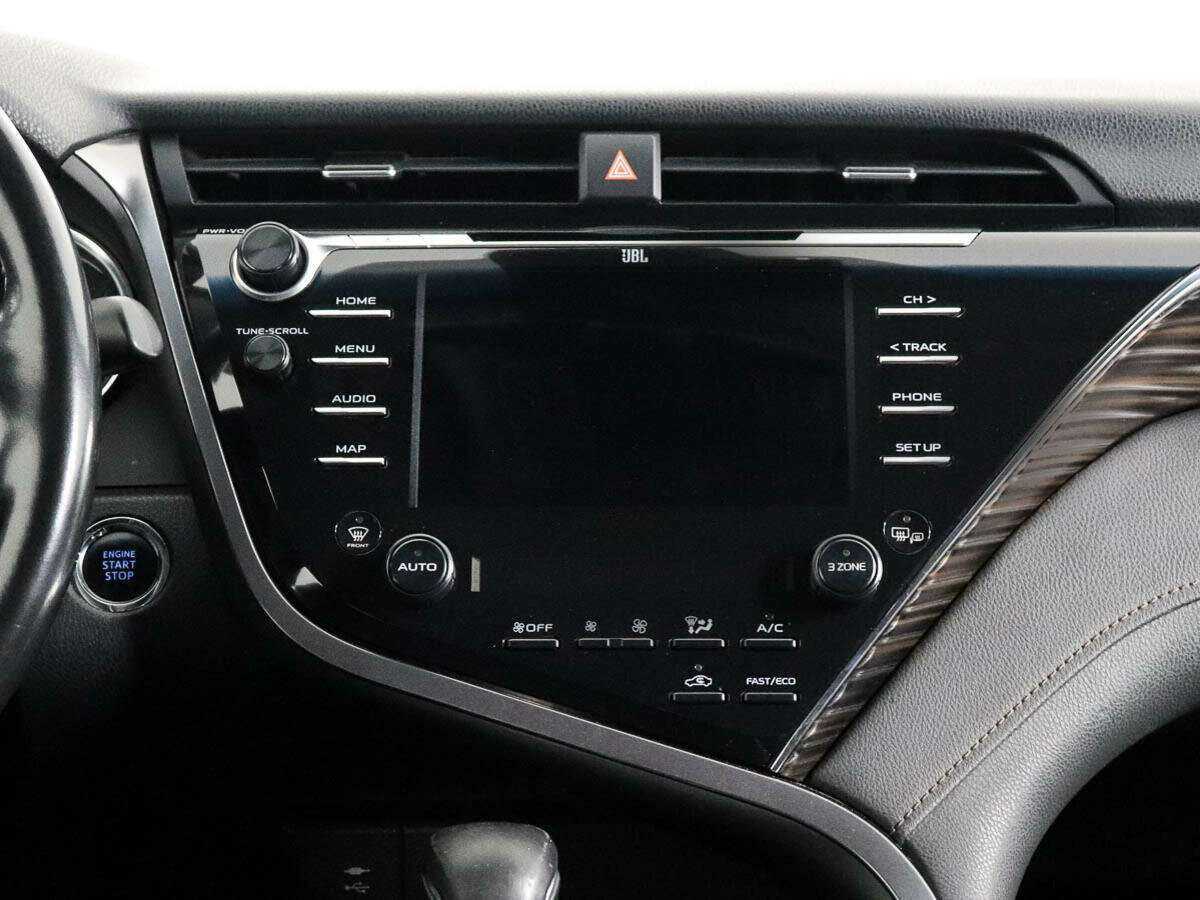 Toyota Camry, 2018 Фото №12