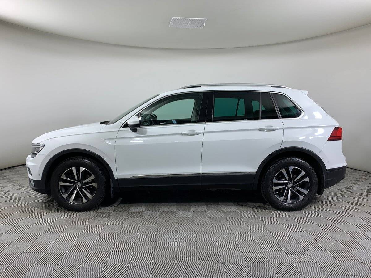 Volkswagen Tiguan, 2019 Фото №8