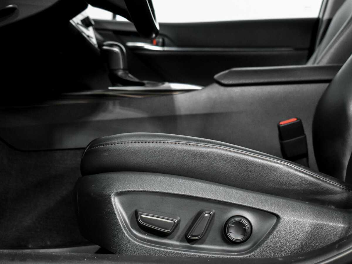 Toyota Camry, 2020 Фото №6