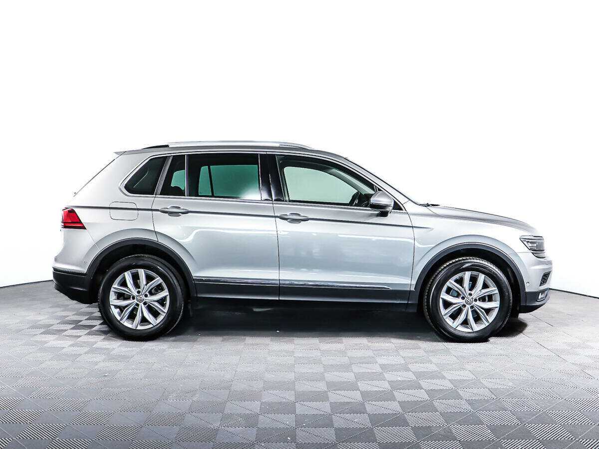 Volkswagen Tiguan, 2018 Фото №4