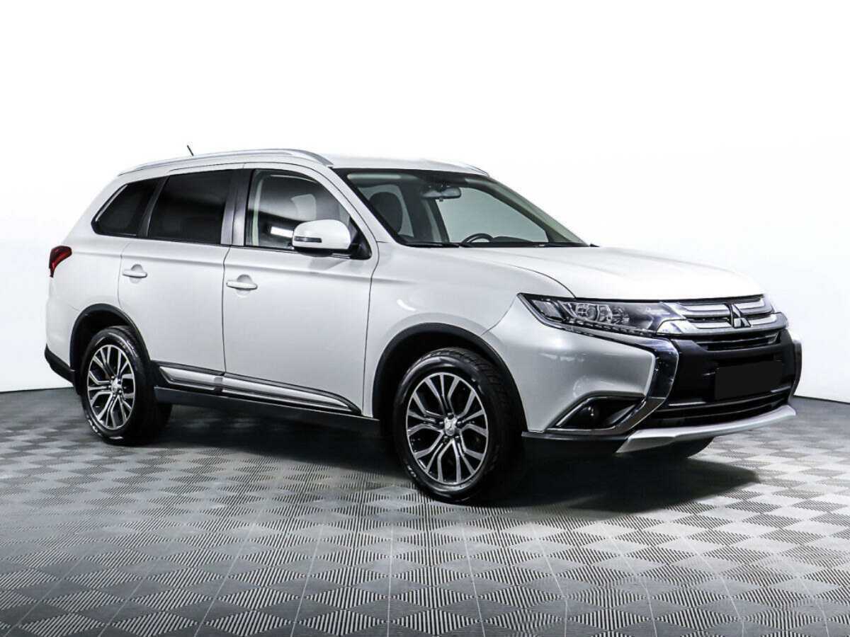 Mitsubishi Outlander, 2016 Фото №3