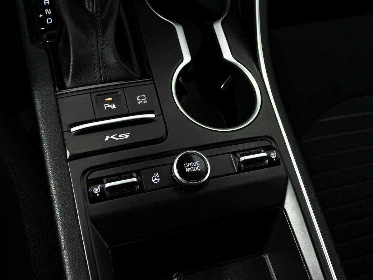 Kia K5, 2022 Фото №17