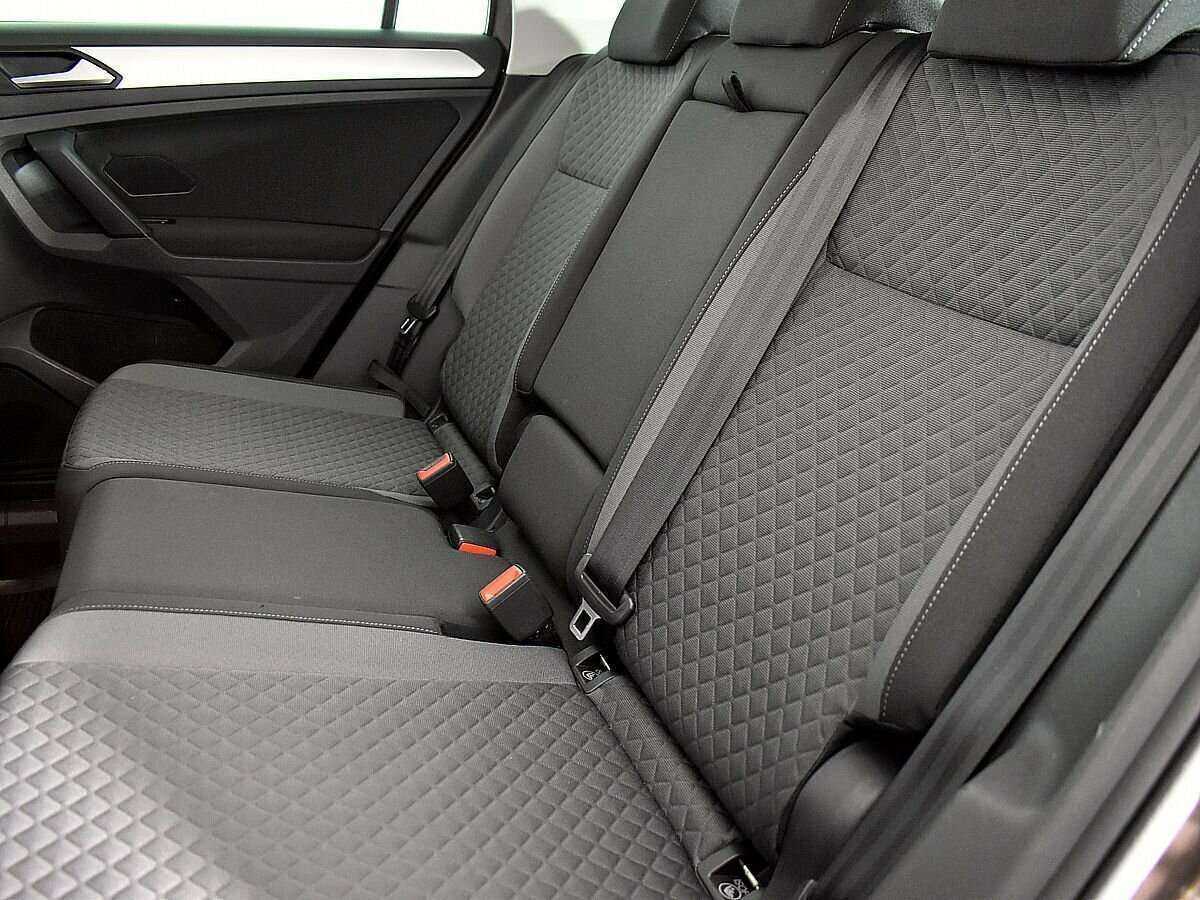 Volkswagen Tiguan, 2019 Фото №9