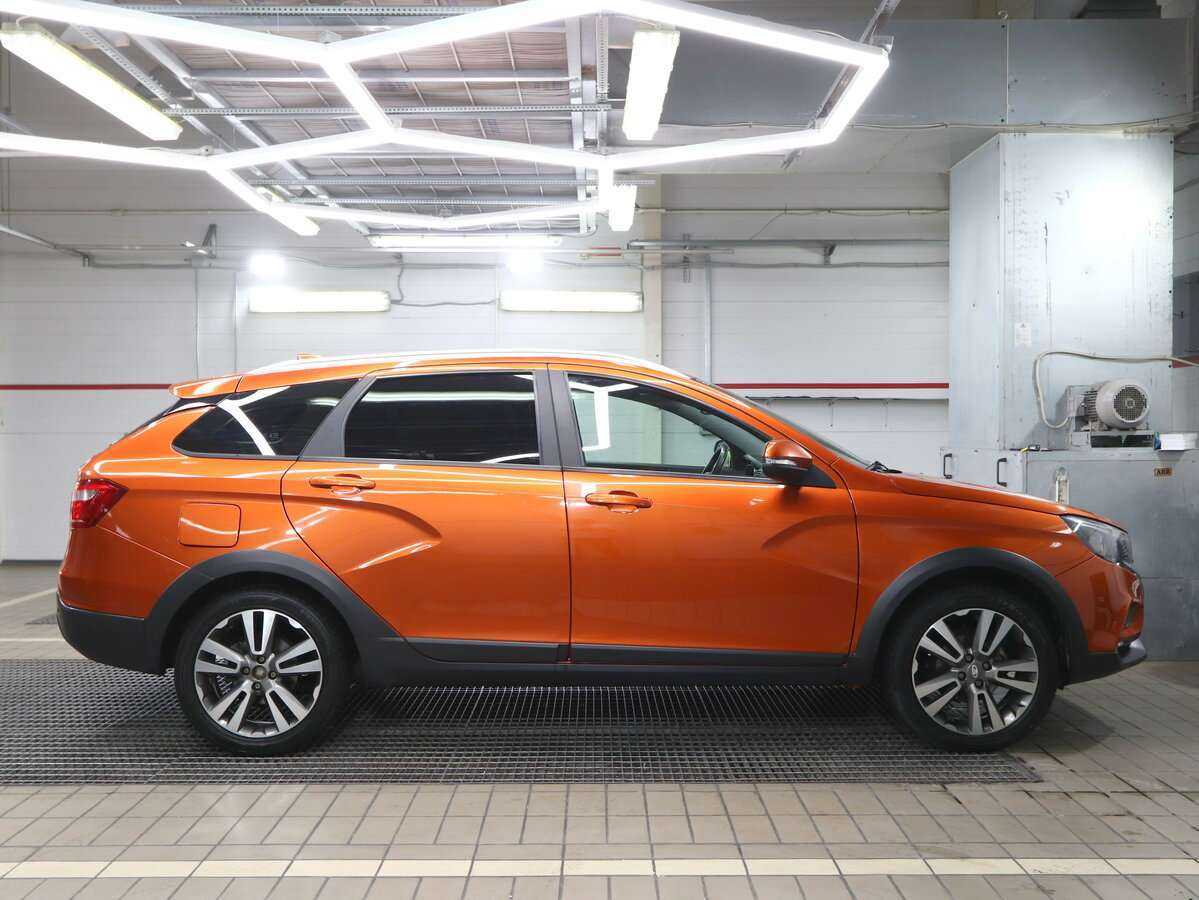 Lada (ВАЗ) Vesta SW, 2021 Фото №6