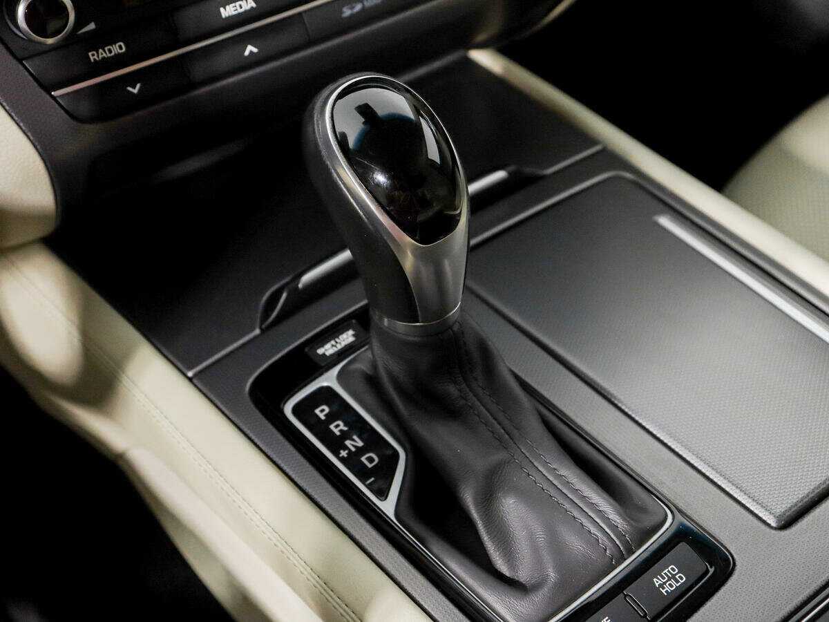 Hyundai Genesis, 2015 Фото №9
