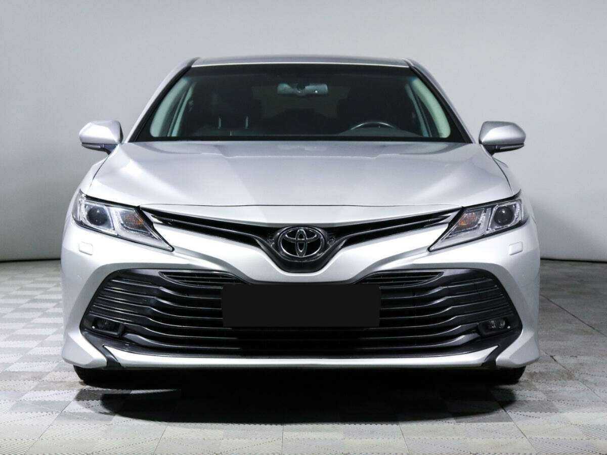 Toyota Camry, 2020 Фото №2