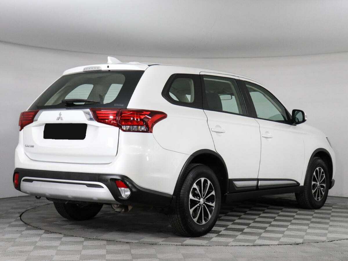 Mitsubishi Outlander, 2020 Фото №5