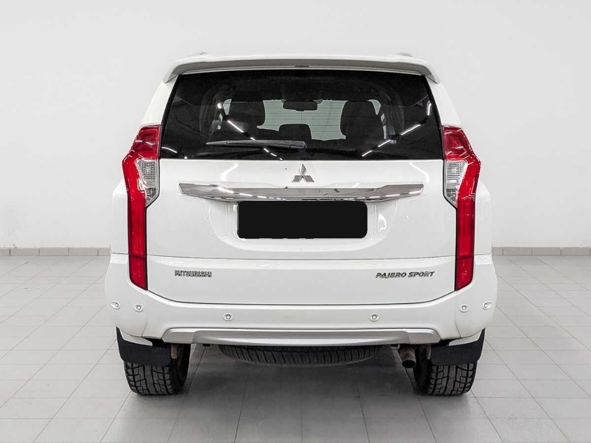 Mitsubishi Pajero Sport, 2017 Фото №6