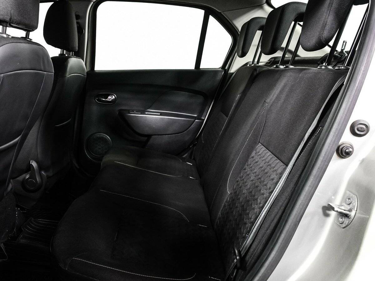 Renault Logan, 2016 Фото №13