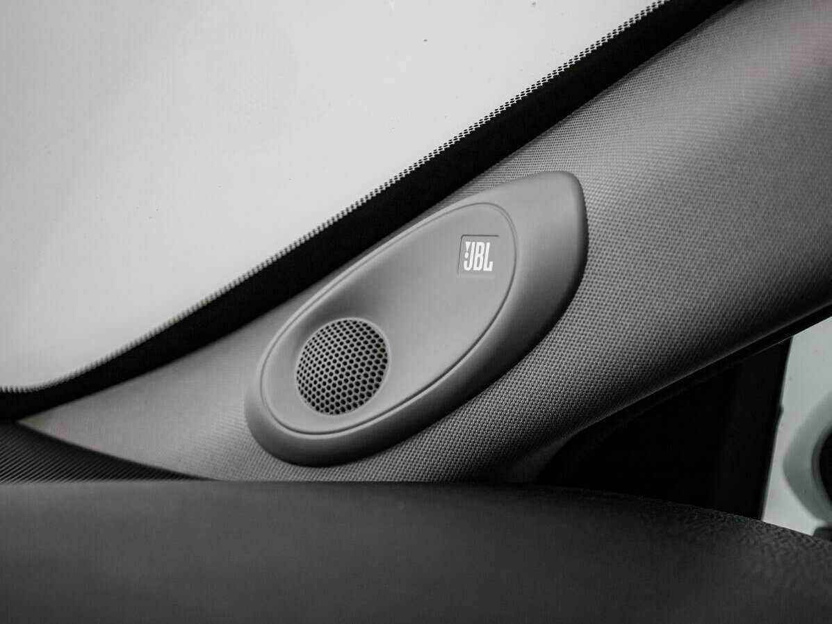 Toyota Camry, 2018 Фото №15