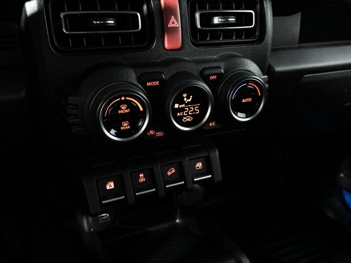 Suzuki Jimny, 2020 Фото №17