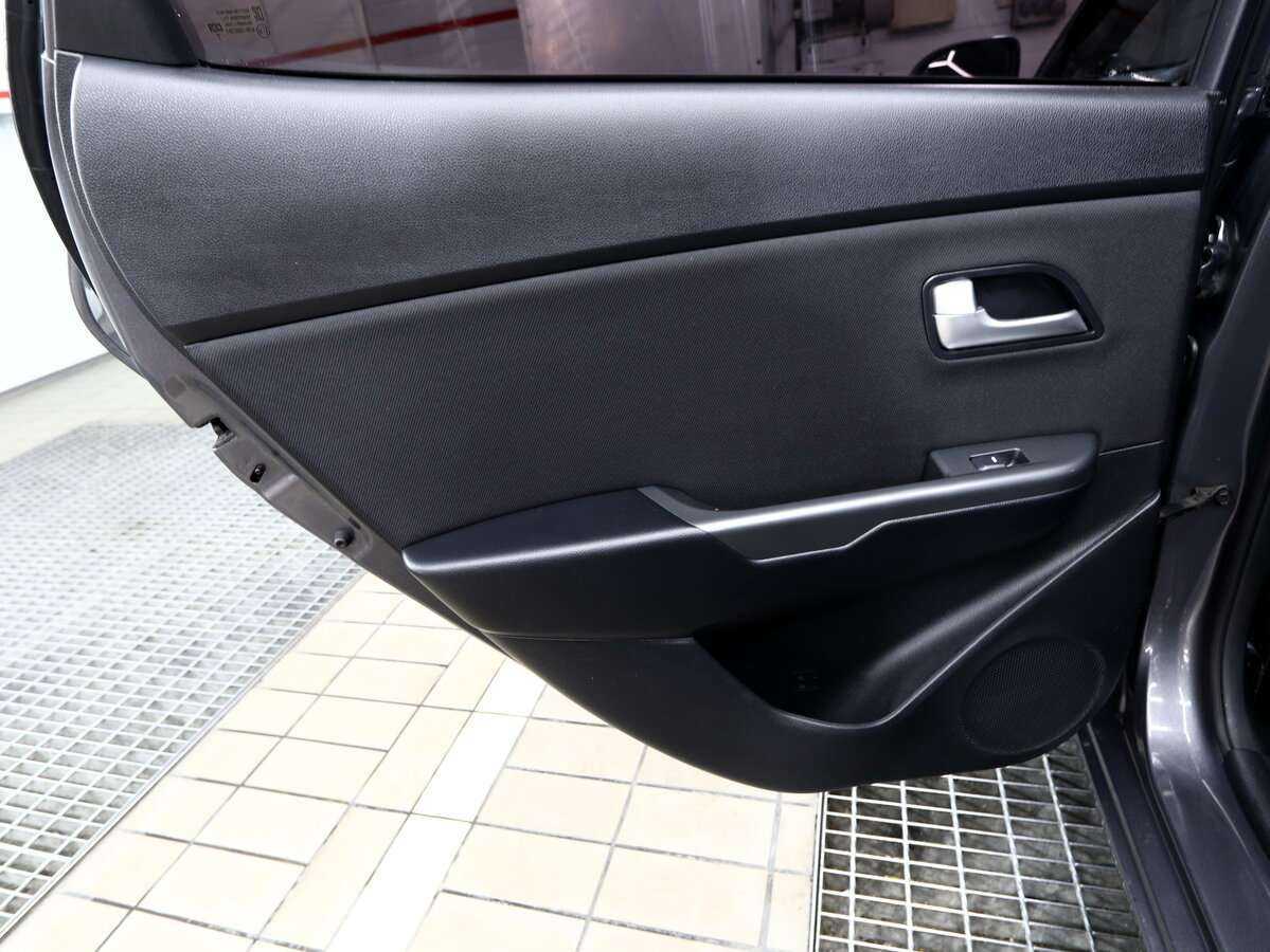 Kia Rio, 2016 Фото №15