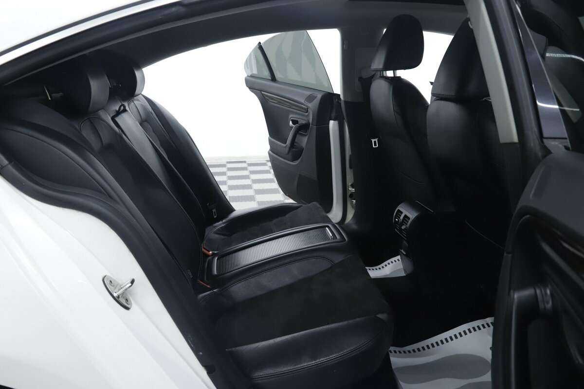 Volkswagen Passat CC, 2012 Фото №18