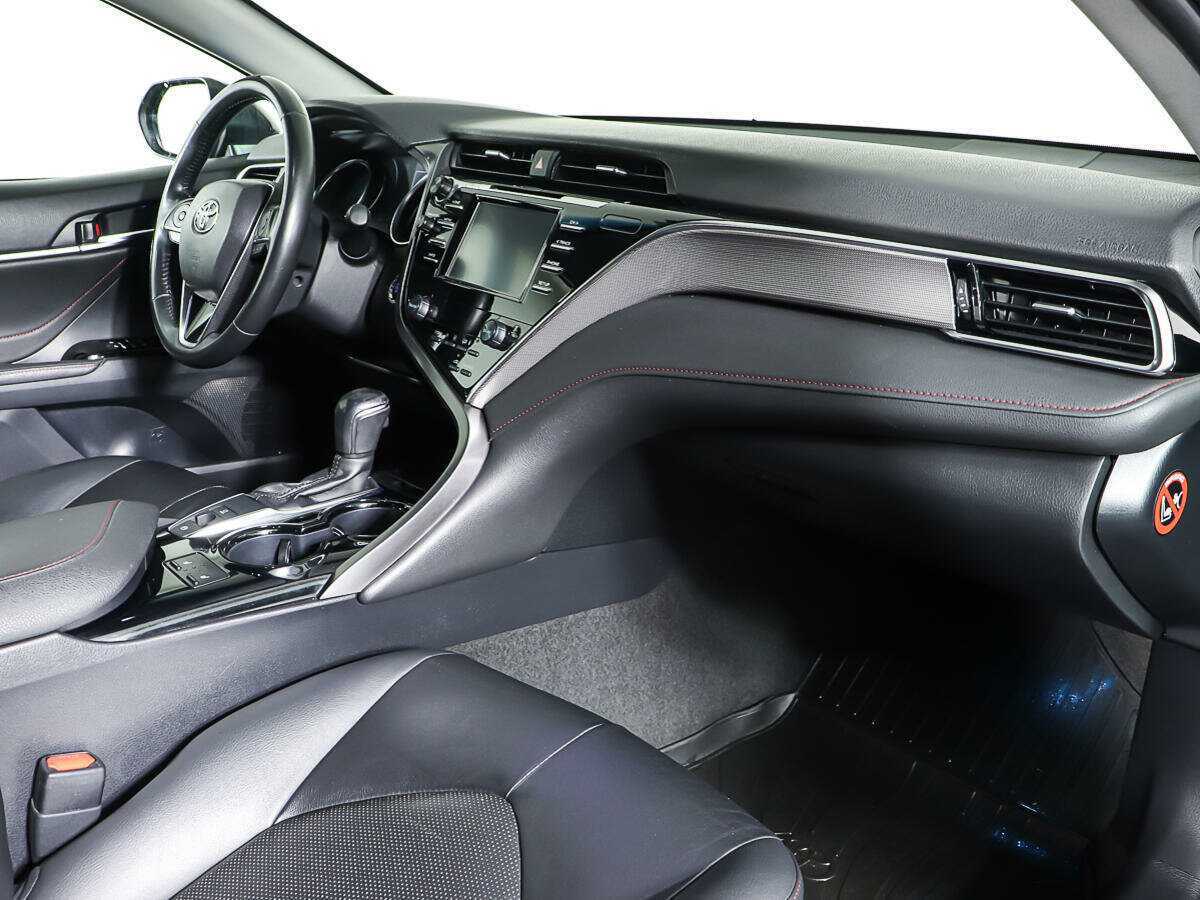 Toyota Camry, 2020 Фото №9