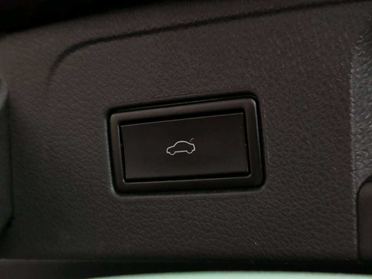 Volkswagen Passat Alltrack, 2019 Фото №7