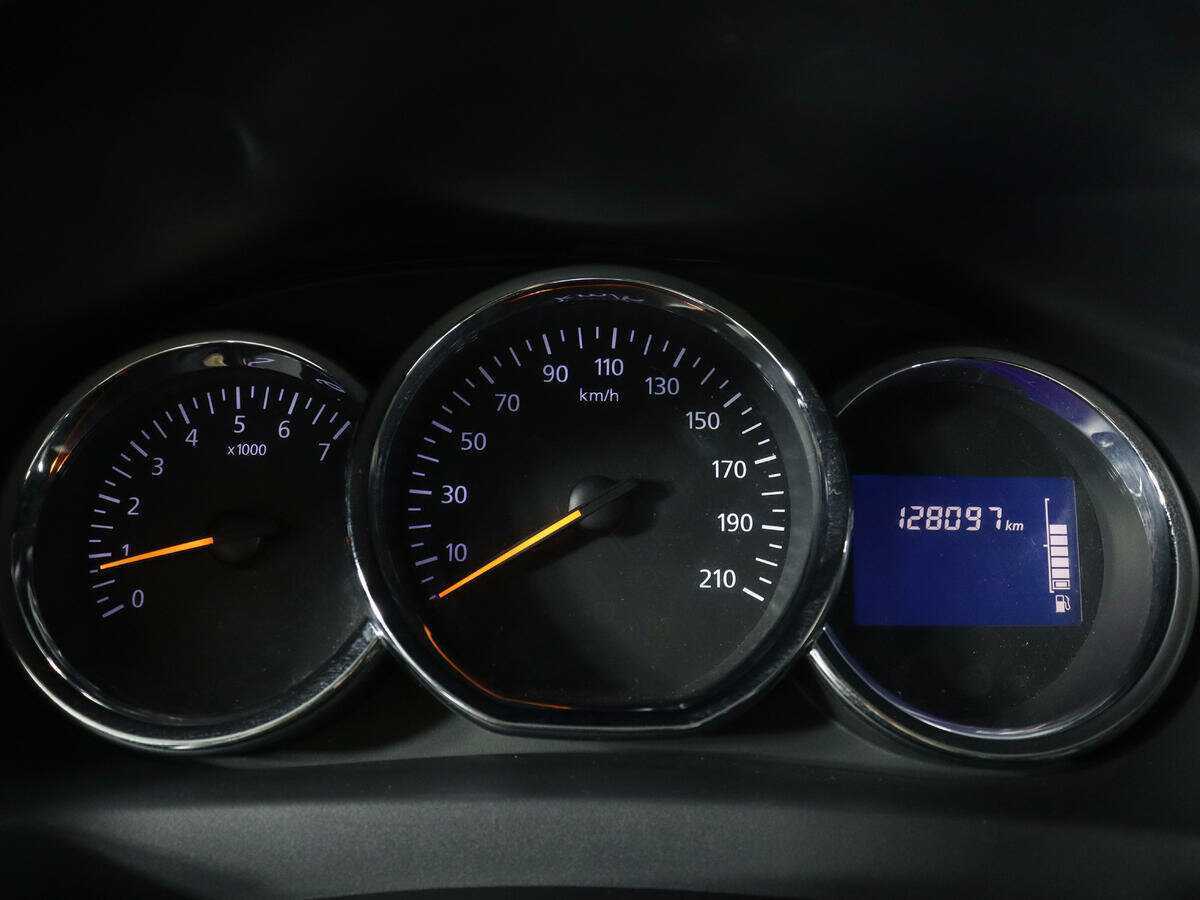 Renault Sandero, 2015 Фото №11