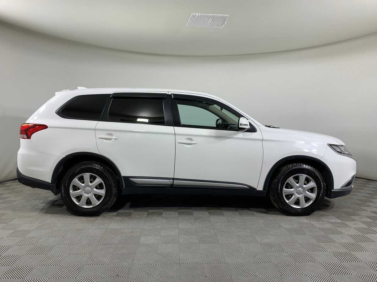 Mitsubishi Outlander, 2017 Фото №4